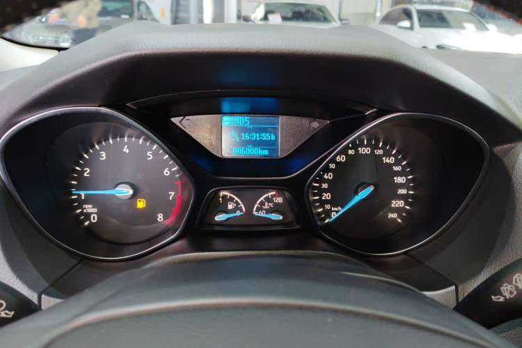 Used Ford Focus 2017 Hatchback 1.6L Automatic Fashion Edition Smart Drive Version
