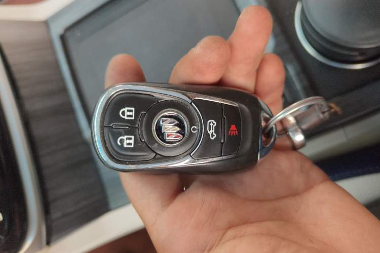 Used Buick GL8 2021 ES Landtrek 653T Comfort Edition Vehicle Key