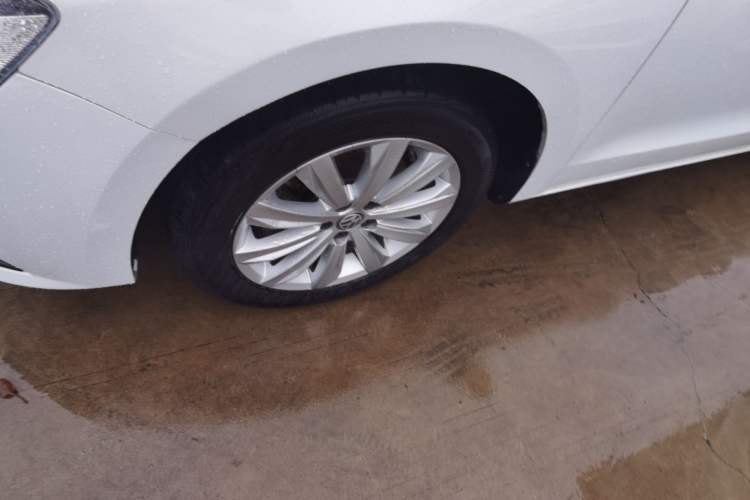 Used Volkswagen Bora 2019 Facelift Bora·Legend 1.5L Automatic Fashion Edition China VI Standard Left Front Wheel Hub