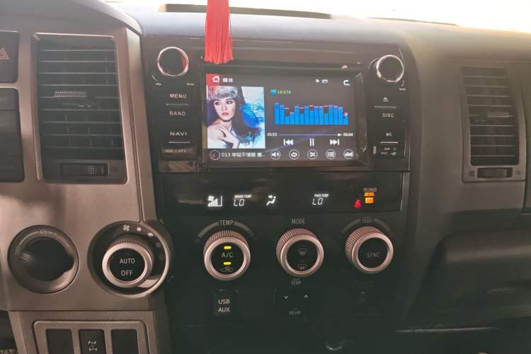 Used Toyota Sequoia 2014 5.7L SR5 8-Seater Middle East Version Audio And AC Panel