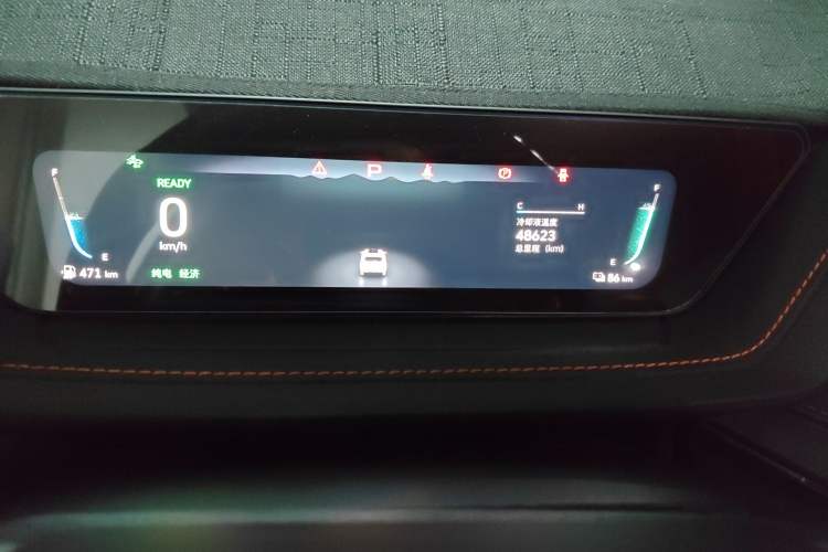 Used Wey Macchiato DHT-PHEV 2021 1.5L Special Edition Odometer Close Up