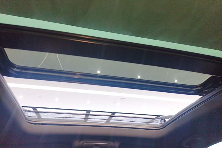 Used Cadillac XT6 2021 2.0T 6-Seater Two-Wheel Drive Luxury Version
