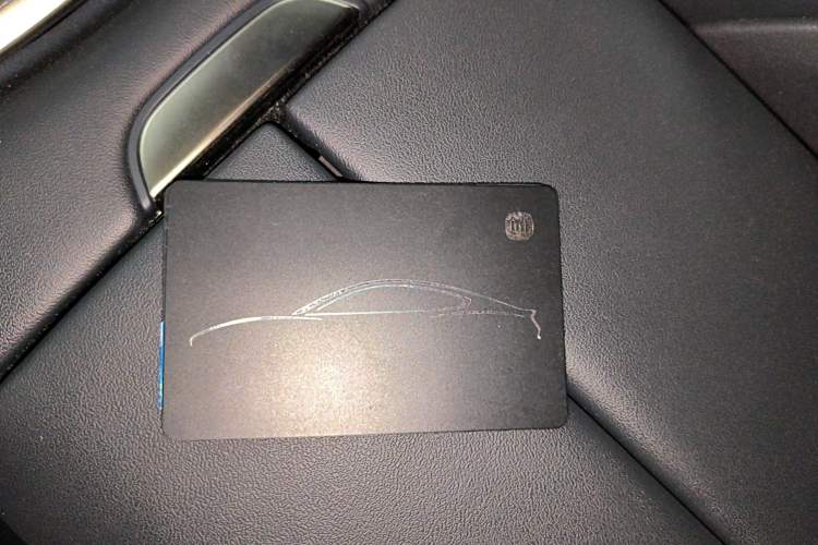 Used Xiaomi Auto SU7 2024 Four-Wheel Drive Ultra-Long Range Advanced Intelligent Driving Max Edition