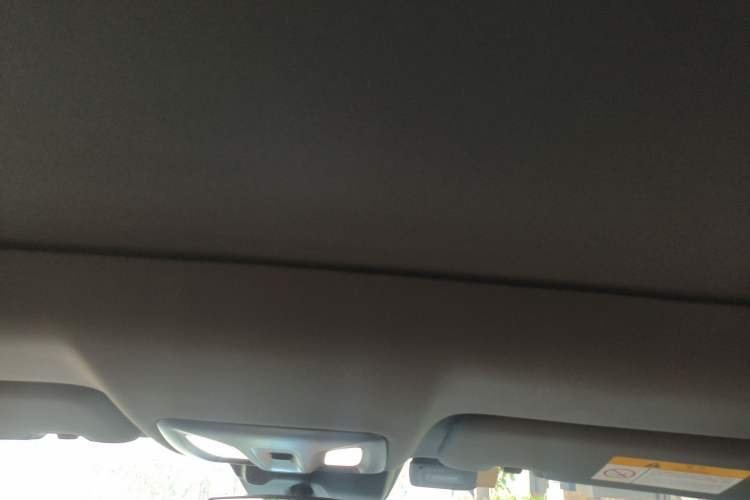 Used CHANGAN UNI-V 2022 1.5T Prestige Version
