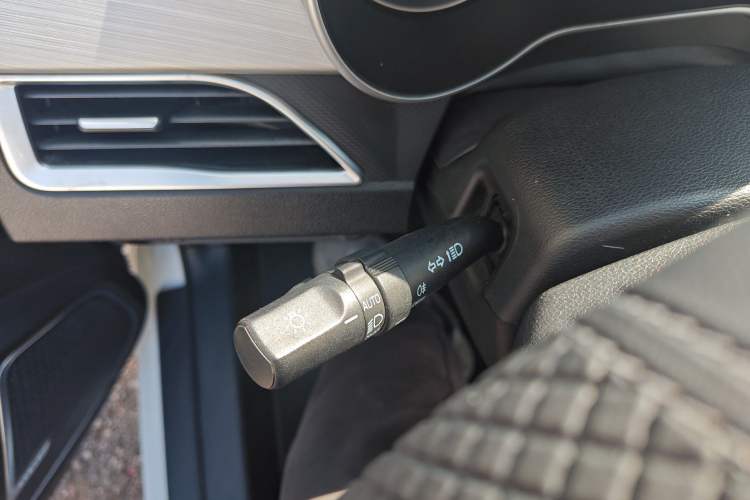 Used Geely Auto Vision 2018 1.5L Manual Happiness Edition