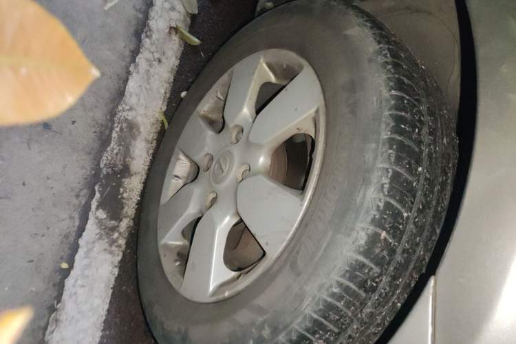 Used Nissan Geniss 2006 1.8L Manual Standard Edition