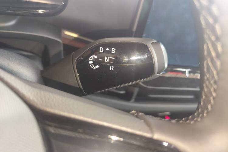 Used Volkswagen ID.UNYX 2025 Pure Model
