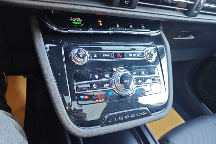 Used Lincoln Corsair New Energy 2021 PHEV Four-Wheel Drive e-Enjoy Edition