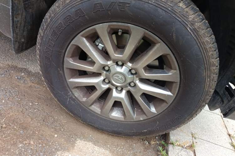 Used Toyota Prado 2010 4.0L Automatic TX-L
