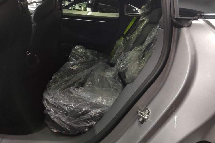 Used XPeng P7 2025 Model—702 Long Range Ultra