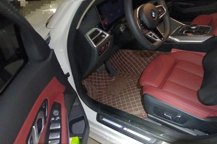 Used BMW 3 Series 2025 325i M Sport Package Driver Seat