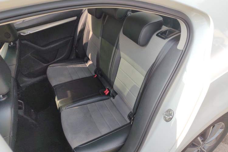 Used Skoda Octavia 2017 1.6L Automatic Chuanxing Edition