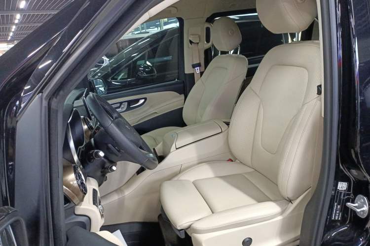 Used Mercedes-Benz V-Class 2022 V 260 Prestige Edition