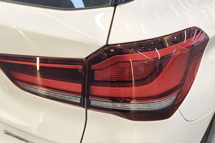 Used BMW X1 2021 sDrive25Li Leading Model