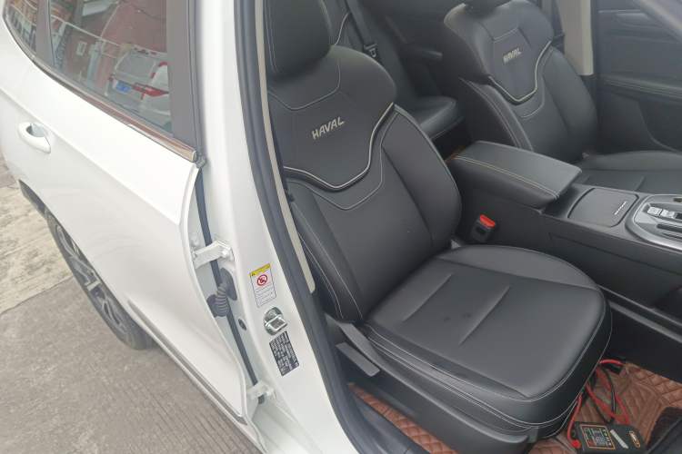 Used Haval JOLION 2021 1.5T Automatic Grand Three-Volume Version
