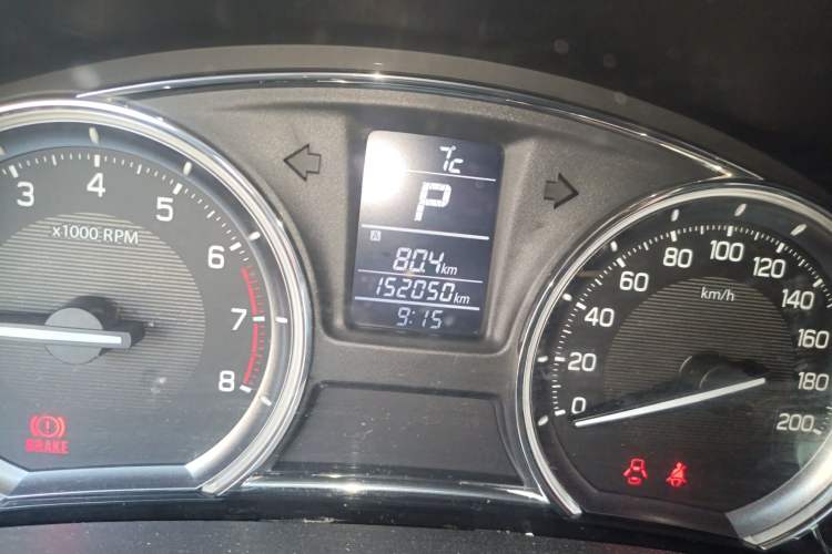 Used Suzuki Alivio 2015 1.6L Automatic Enjoyment Model Odometer Close Up