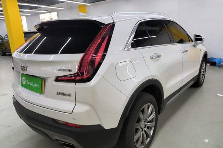 Used Cadillac XT4 2018 28T Two-Wheel Drive Leading Version Rear Right 45 Deg