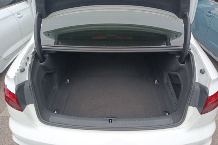 Used Audi A4L 2023 40 TFSI Fashion Dynamic Model
