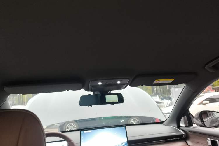 Used Wuling Xingguang S 2025 Model, 130km Leading Edition