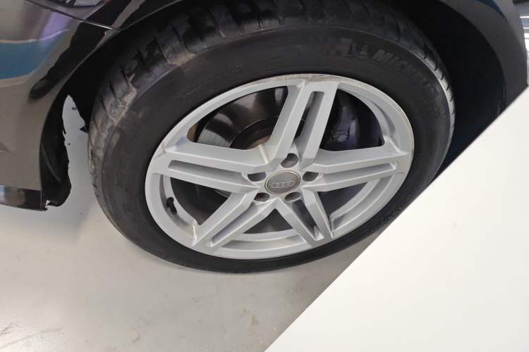 Used Audi A6L 2018 30th Anniversary Edition 30 FSI Style Model Exterior 4