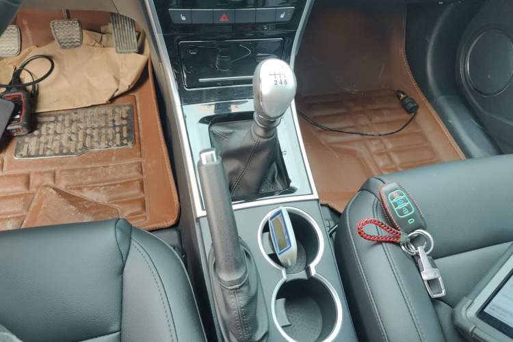 Used Haval H2 2014 1.5T Manual Two-Wheel Drive Elite Edition