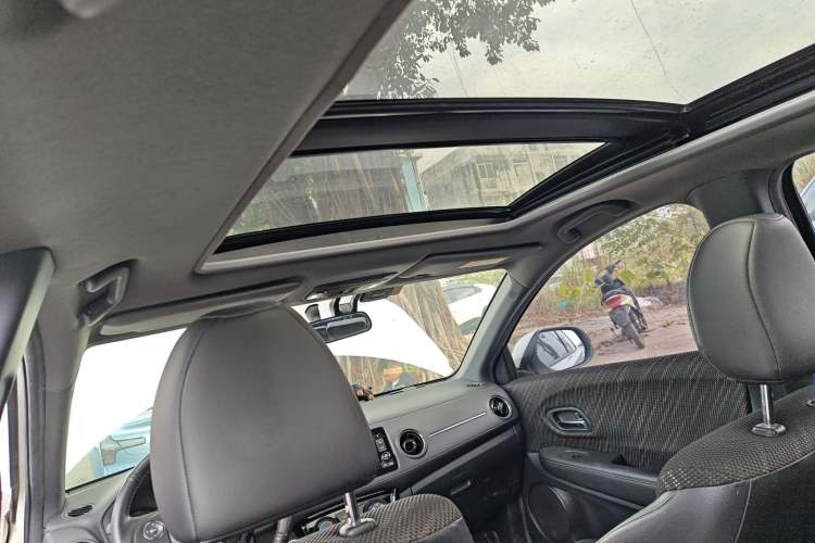 Used Honda XR-V 2017 1.8L EXi CVT Comfort Version
