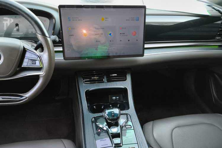 Used BYD Han 2022 EV Genesis Edition 715 km Front-Wheel-Drive Flagship Model
