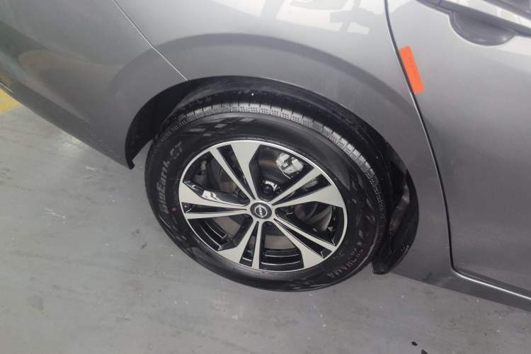 Used Nissan Sylphy 2023 1.6L CVT Enjoyment Edition Exterior 5