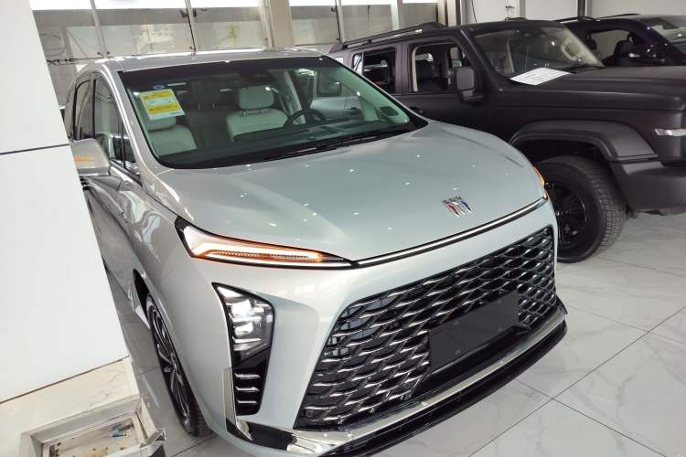 Used Buick GL8 New Energy 2026 Model Lu Zun Luxury Edition
