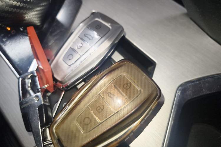 Used Geely Auto Coolray 2020 Facelift 240T DCT Hunter Vehicle Key