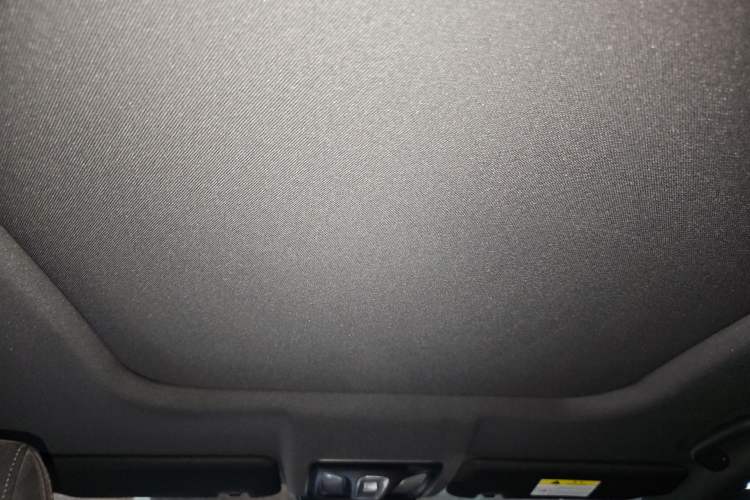 Used CHANGAN OSHAN X5 PLUS 2023 Revised Version 1.5T DCT Navigation Edition
