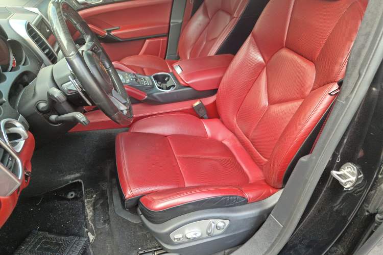 Used Porsche Cayenne 2015 Cayenne GTS 3.6T Left Front Seat