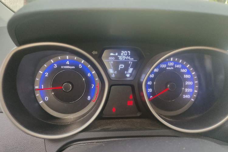 Used Hyundai Elantra (5th Generation / Langdong) 2016 1.6L Automatic Smart Version Instrument Cluster