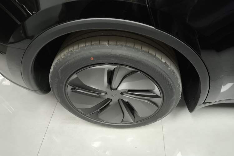 Used Tesla Model Y 2026 Rear-Drive Model
