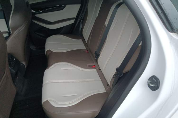 Used BYD Qin PLUS 2024 HONOR Edition DM-i 55KM Leading Model
