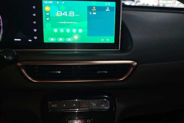 Used ORA White Cat 2022 Xiaoyue Mao Edition 360 km Luxury Model Lithium NMC