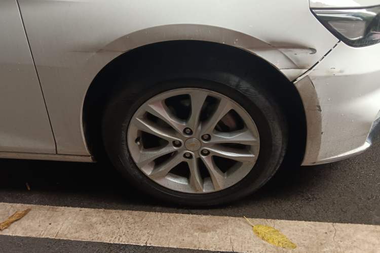 Used Chevrolet Malibu XL 2018 530T Automatic RuiChi Edition Right Front Wheel Hub