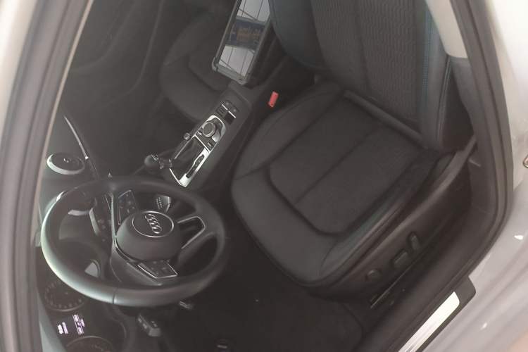 Used Audi A3 2020 Limousine 35 TFSI Fashion Edition China VI Emission Standard
