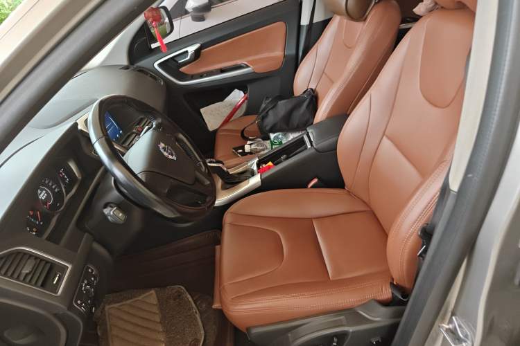 Used Volvo XC60 2015 T5 Smart Edition Left Front Seat