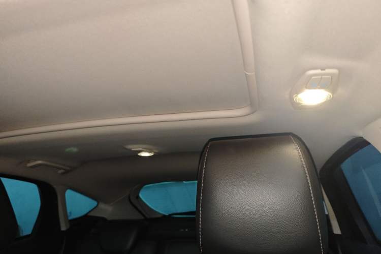 Used Ford Focus 2017 Hatchback 1.6L Automatic Fashion Edition Smart Drive Version Headliner