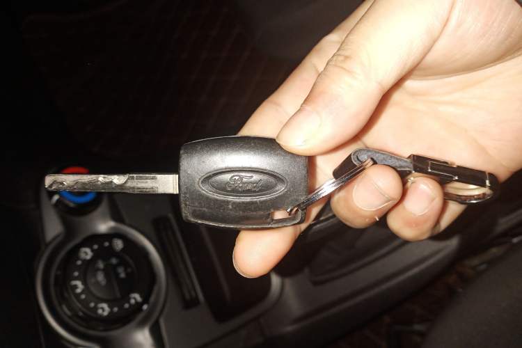 Used Ford Fiesta 2013 Sedan 1.5L Manual Fashion Edition
