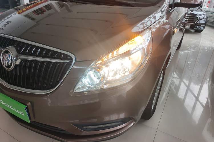 Used Buick GL8 2018 28T Luxury Model China VI Standard
