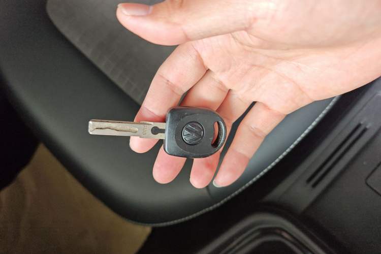 Used Volkswagen Santana 2016 1.6L Manual Comfort Edition Vehicle Key