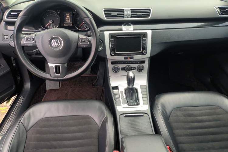 Used Volkswagen Magotan 2015 1.8TSI Luxury Model