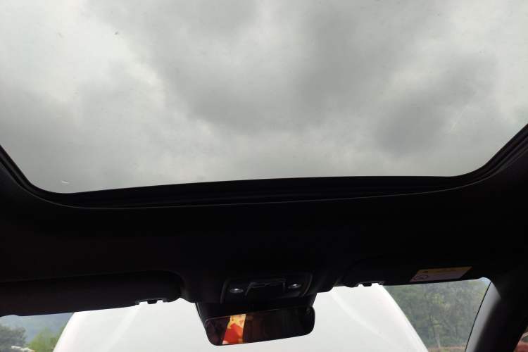 Used BYD Seal 06 New Energy 2025 DM-i Intelligent Drive 120KM Flagship Model Headliner