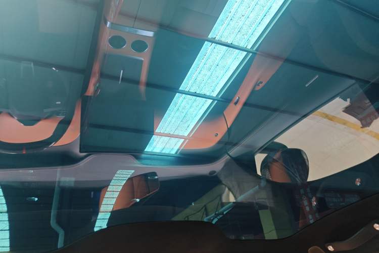 Used Xiaomi Auto YU7 2025 Ultra-Long Range High-Performance All-Wheel-Drive Max Edition