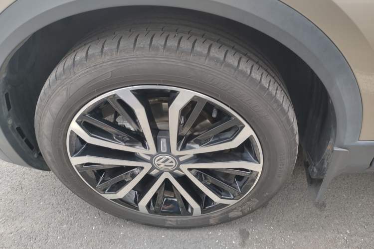 Used Volkswagen T-ROC 2020 280TSI DSG Two-Wheel Drive Comfort Version