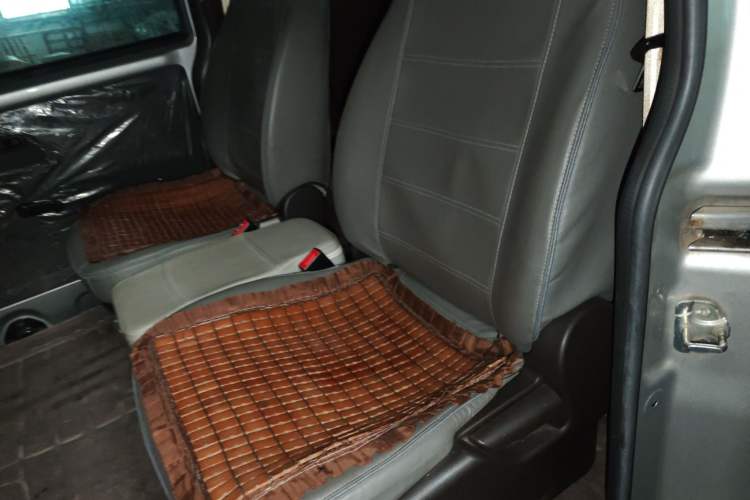 Used Wuling Hongguang V 2019 1.5L Enjoyment Version China VI LAR
