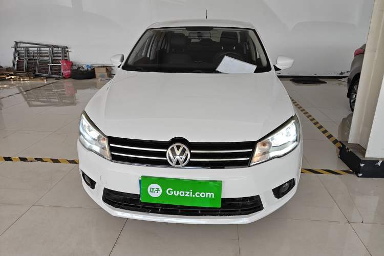 Used Volkswagen Jetta 2015 Zhuihui Edition 1.4L Manual Fashion Model Front
