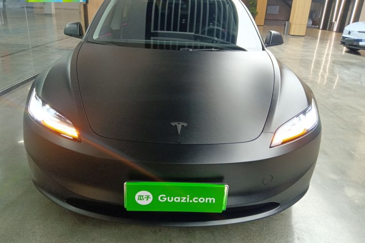 Used Tesla Model 3 2023 Rear-Wheel-Drive Version
